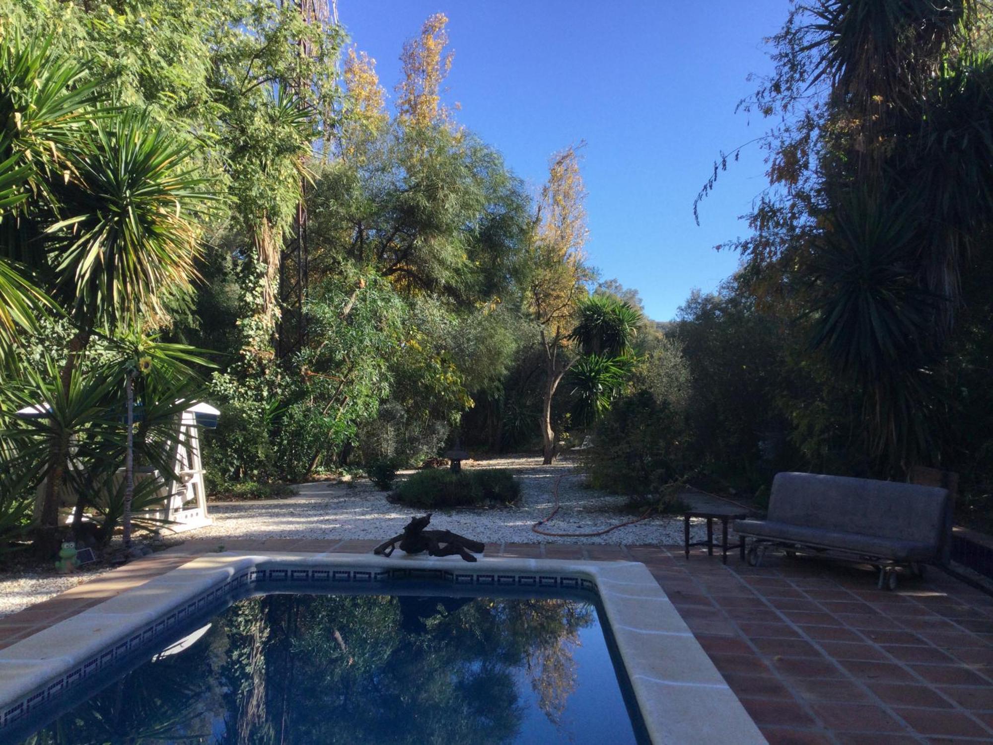 El Rio, 2 Self Catering With Pool And Hydrotherapy Jacuzzi. *